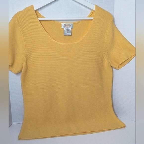 Talbots Tops - Vintage Talbots Women's Size Large Short Sleeve Sweater Yellow Preppy Colligate